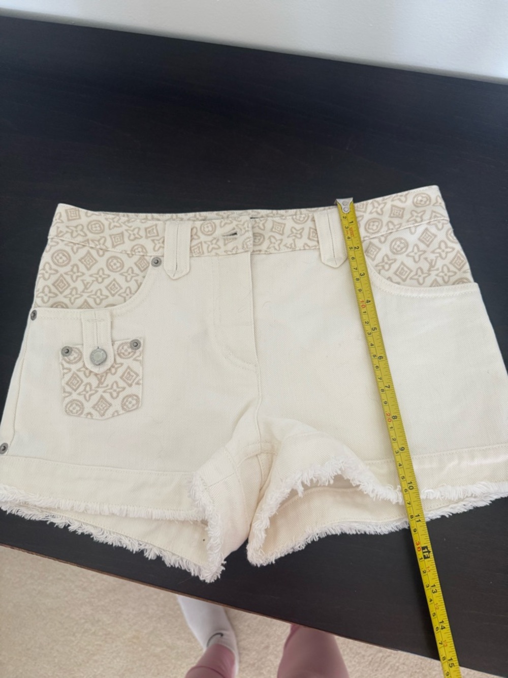 Louis Vuitton Cream White Jean Mini Shorts Size 36 - Picture 6 of 6
